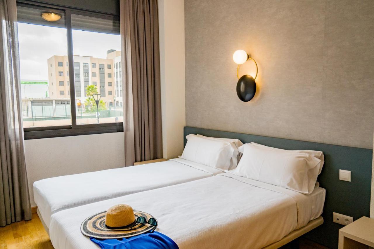 Compostela Suites Madrid Exterior photo