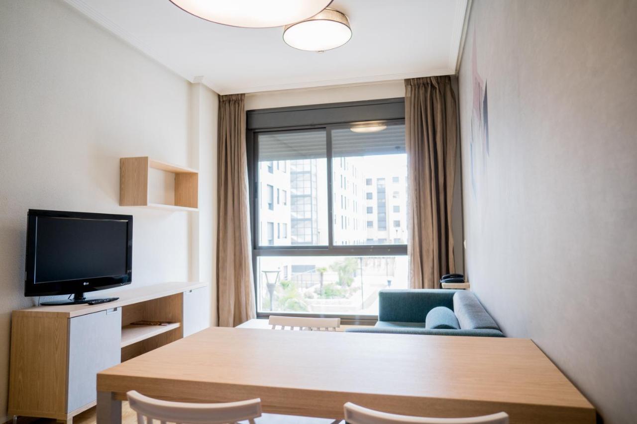 Compostela Suites Madrid Exterior photo