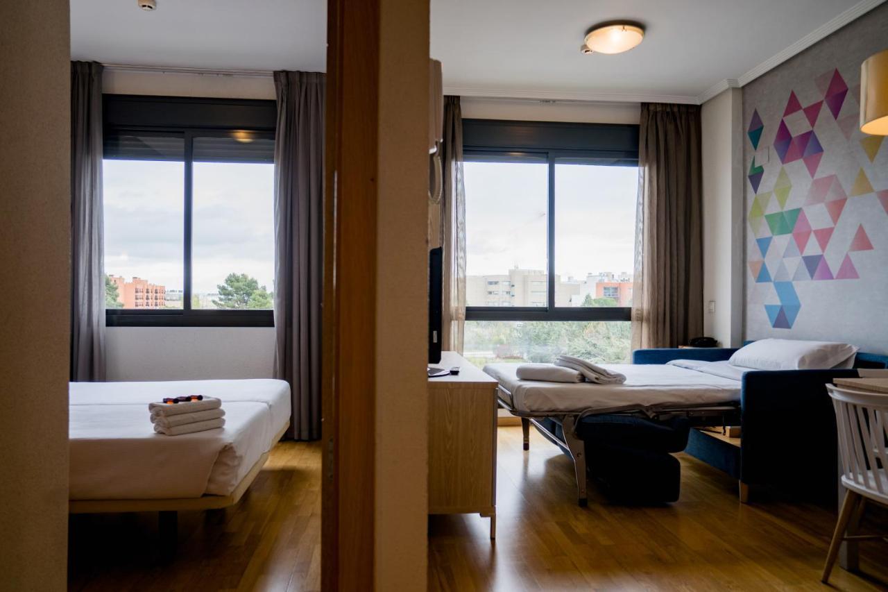 Compostela Suites Madrid Exterior photo