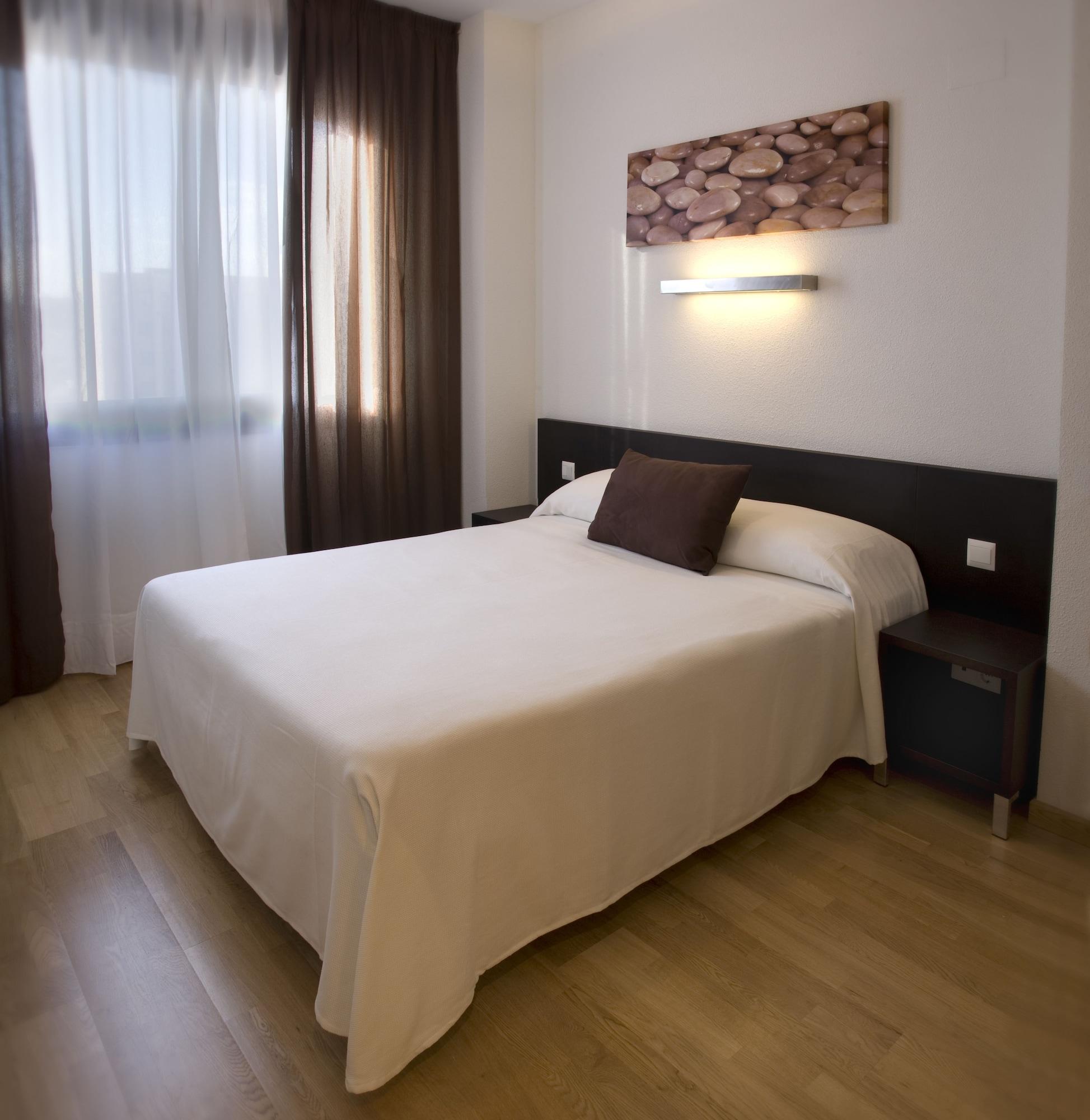 Compostela Suites Madrid Exterior photo